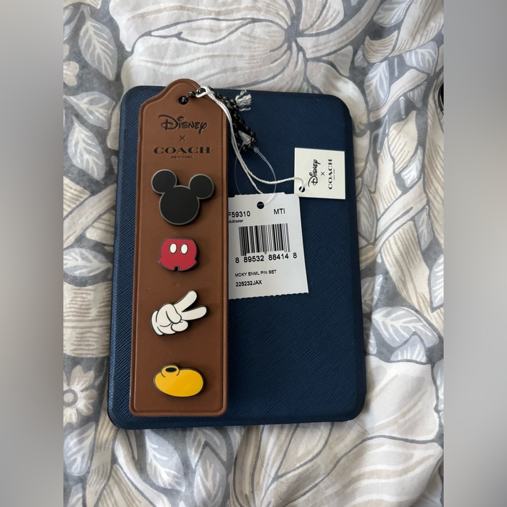 NWT Coach x Disney Mickey Mouse Enamel Pin Set Leather Bag Charm Body Parts.